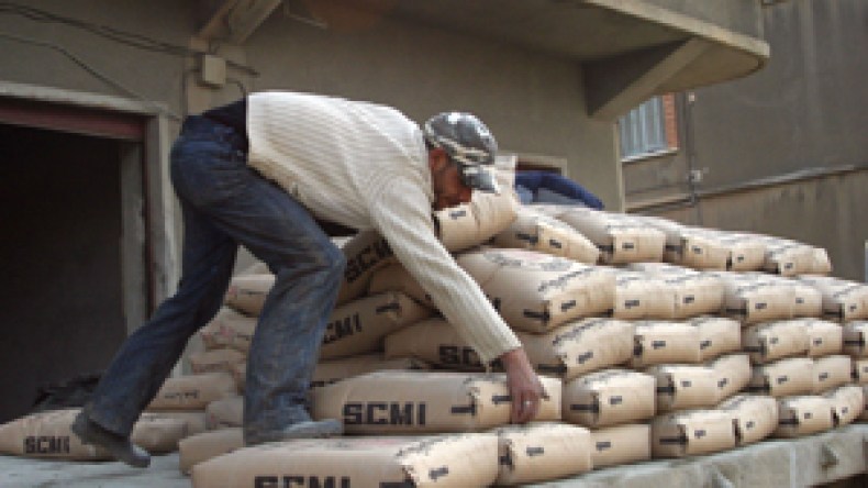 هامش ربح بـ 40 دينارا للكيس في سوق الجملة و60 دينارا في التجزئة