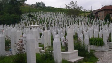 Des étrangers et des chrétiens enterrés aux cotés des musulmans à Maghnia