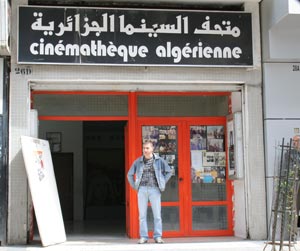 Algérie : Le Ministère de la Culture décide la mise en place d’une commission chargée de visionner les films importés avant leur projection.