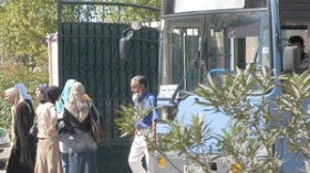 موظفون يحتلون الأحياء الجامعية صيفا وطلبة مهددون بالطرد إلى الشارع