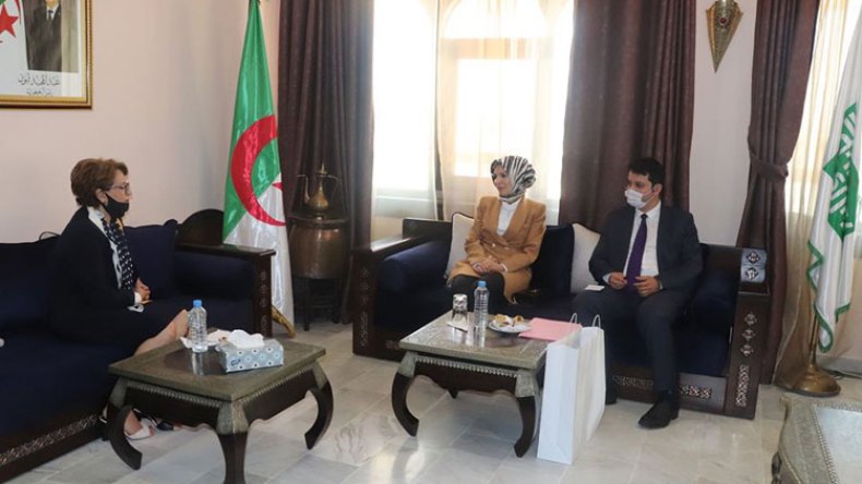 المضي نحو تجسيد مشروع المركز الثقافي الجزائري بتركيا