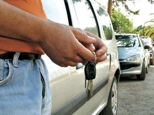 Les clandestins font de l’ombre à 140 mille taxieurs !