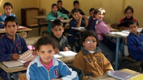 تلاميذ في السنة الأولى ابتدائي يدخلون سكارى إلى القسم