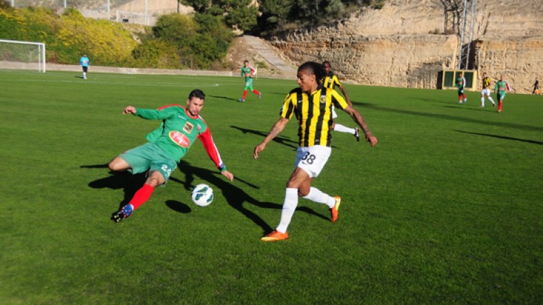 إسبانيا وتونس وتركيا وجهات الأندية المحترفة رغم الضائقة المالية