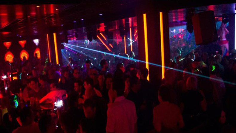 أغاني الملاهي تغزو المهرجانات وحفلات الأعراس