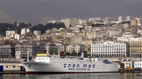 الجزائر تخسر 1.2 مليار دولار سنويا في استئجار بواخر الشحن