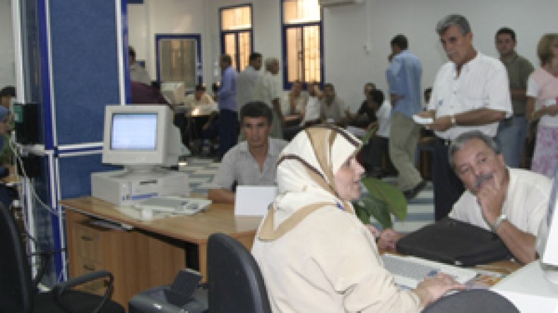 الفحص الطبي بألف دينار والتعويض 50 دينار فقط