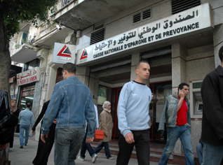 Algeria's national saving bank extends delays for its customers