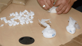 سيدة مالية ترأس عصابة للمتاجرة بالكوكايين ببومرداس