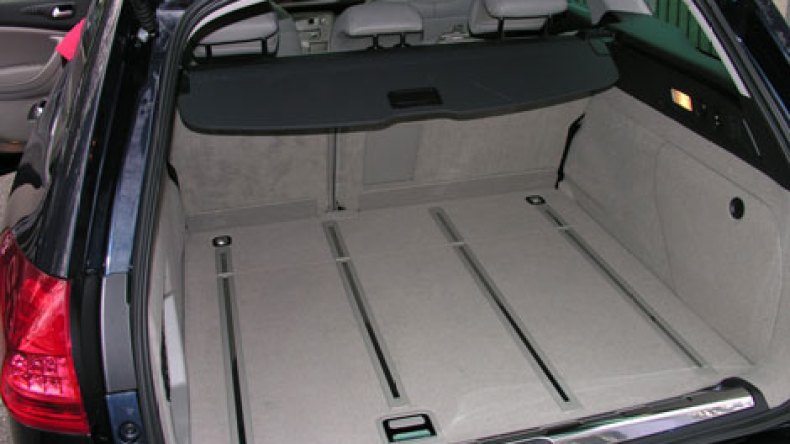 وفاة‭ ‬طفل‭ ‬اختناقا‭ ‬داخل‭ ‬صندوق‭ ‬سيارة‭ ‬والده‭ ‬ببومرداس