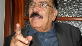 أنصح بن حمودة بالعلاج في مصحة عقلية حتى يتوقف عن الكذب