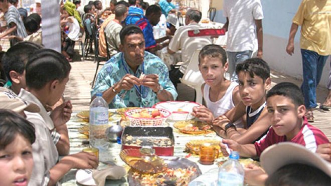 18 ألف طالب من الجنوب والهضاب يزورون مدنا ساحلية خلال الصيف