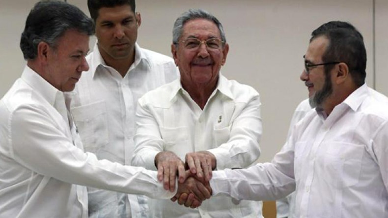 الكولومبيون يرفضون اتفاق السلام مع “فارك”