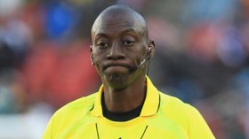 هذا هو الحكم كومان كوليبالي الذي سيدير مباراة غامبيا والجزائر