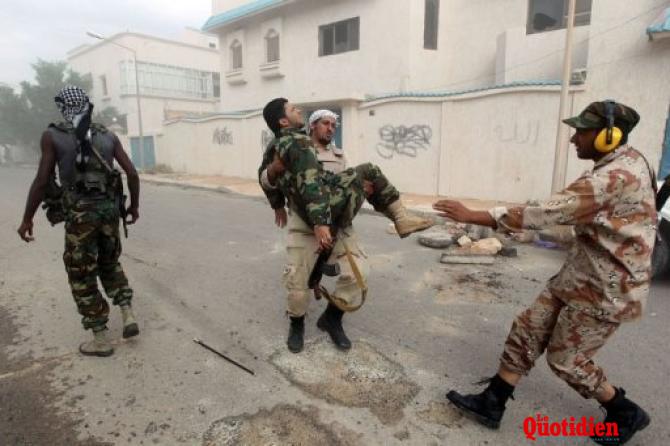 Libye: les combattants pro-CNT peinent à conquérir Syrte