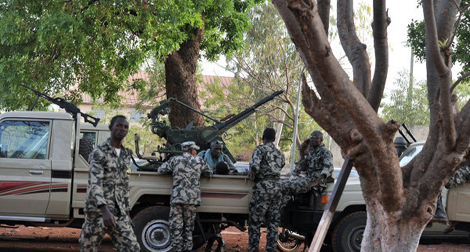 Tamanrasset : interception de deux Maliens qui volent et vendent les médicaments  aux combattants maliens