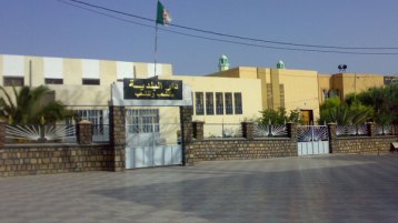 “الشكارة” والمجالس “المخلية”!