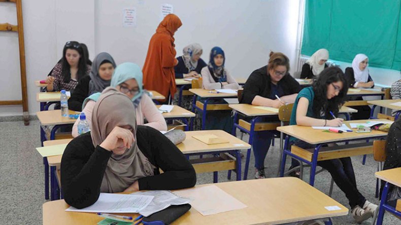 إقصاء الأساتذة الغشاشين من مسابقة الترقية