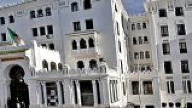 Pour ses 100 ans, l’hôtel Cirta veut faire “peau neuve”