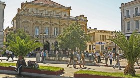 مسرح الهواء الطلق ينتعش مجددا ويواصل احتضان سهرات قسنطينة الرمضانيّة