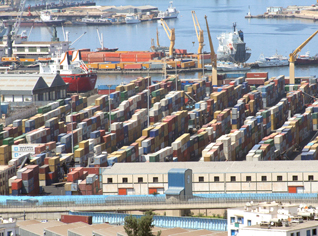 Networks smuggle funds abroad under importation cover in Algeria