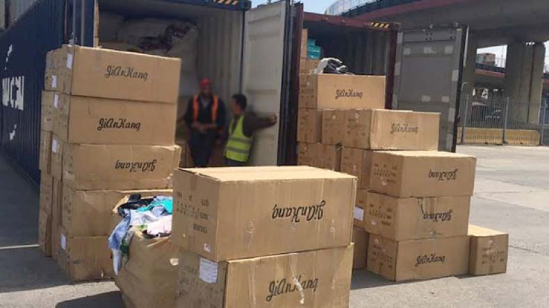 حجز حاويات محمّلة بألبسة “شيفون” “قاتلة” بميناء العاصمة
