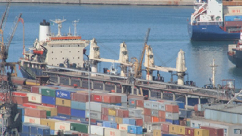 ابتزاز بالملايير لـ 100 من كبار مستوردي المواد الاستهلاكية