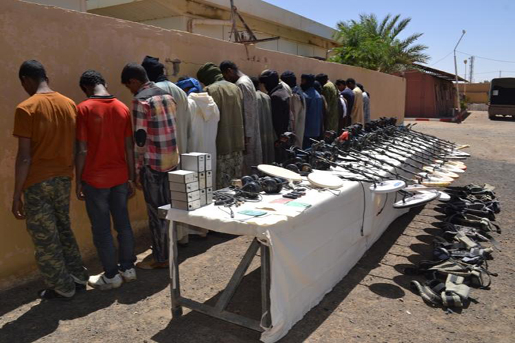 Plus de 100 contrebandiers arrêtés