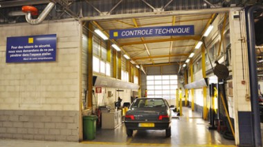 ‭  ‬ Drivers to choose between cars' technical control and prison