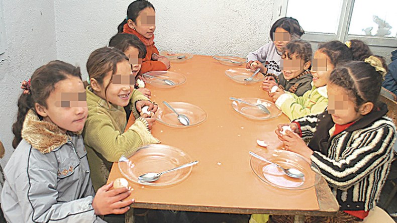 “رخصة استثنائية” لوقف تجويع التلاميذ!