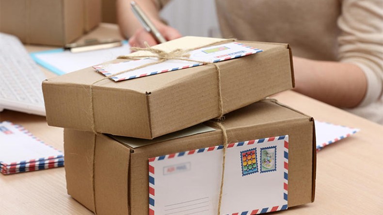 سرقة طرود المهاجرين تكبّد خزينة الدولة خسارة بالملايير