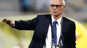 الفاف تريد خطف المدرب كوبر من “الفراعنة”