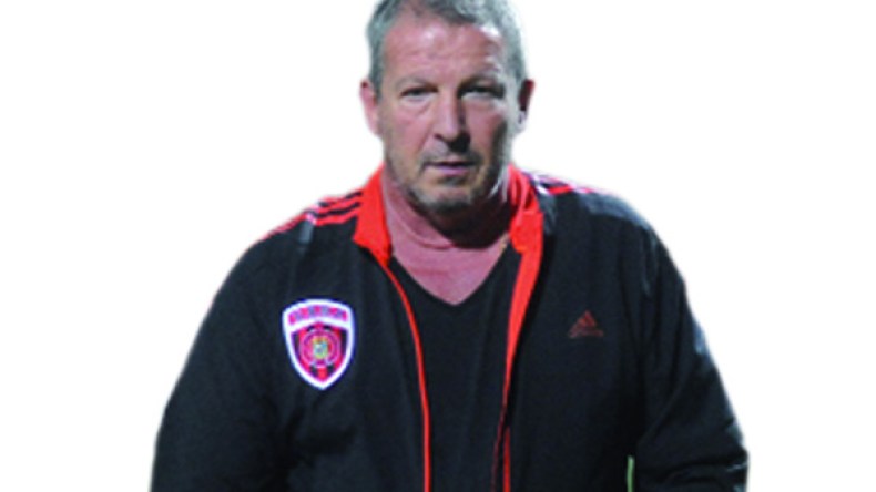 كوربيس و”سوسطارة”.. وظيفة محترمة لـ “متسرّب من المدرسة”!؟