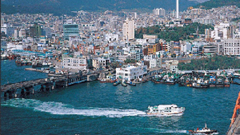 علاقاتنا الاقتصادية مع الجزائر في تطور ملحوظ وحجم الاستثمارات تتجاوز ال2 مليار دولار