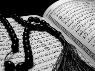 16 foreigners converted to Islam in Algeria
