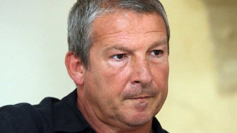 في انتظار خليفة لكوربيس ..أكسوح يشرف مؤقتا على اتحاد الجزائر