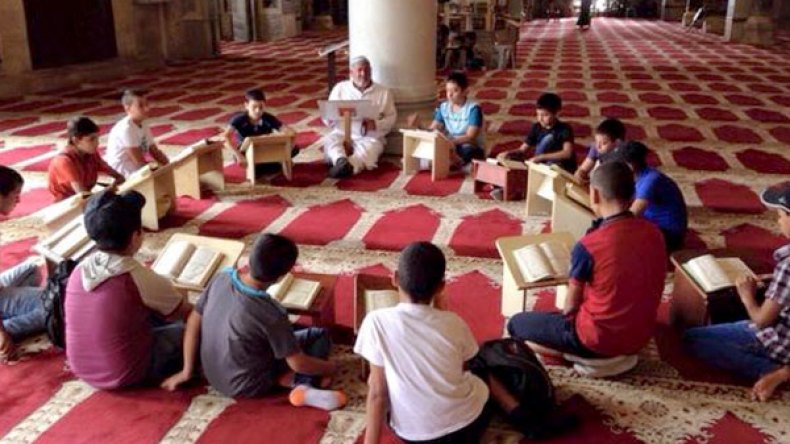 درس نادر في التحلّي بالمسؤولية