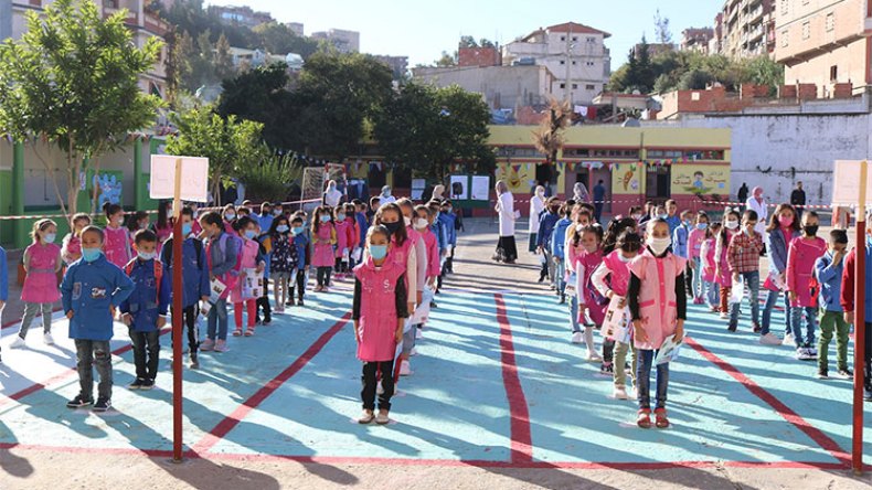 لا وجود لكورونا بالمدارس.. وعلى الأولياء التجند