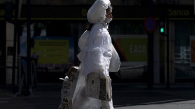 La France se déconfine mais Macron lance un avertissement