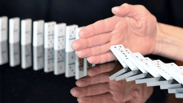 الفساد الذي لا يحاربه أحد