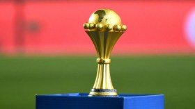 غينيا كوناكري “تُؤدّب” رئيس “الكاف”