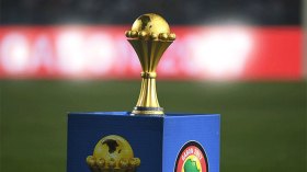 إما استئناف التصفيات في سبتمبر أو تأجيل “الكان”