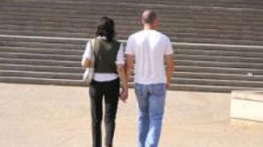 Half of Algerian young people exclude marriage from their plans