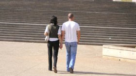 عشيقات البيوت أو زواج المتعة على الطريقة الجزائرية