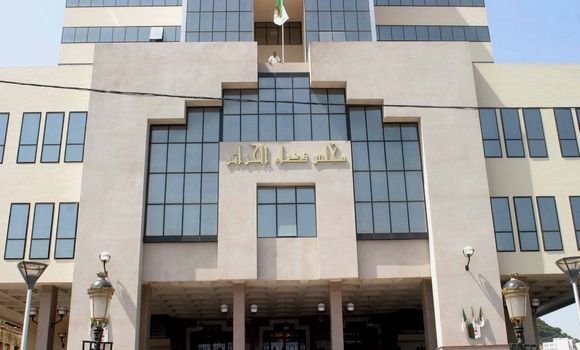 Cour d’Alger: ordonnances de désignation d’administrateurs pour les Groupes Haddad, Tahkout et Kouninef
