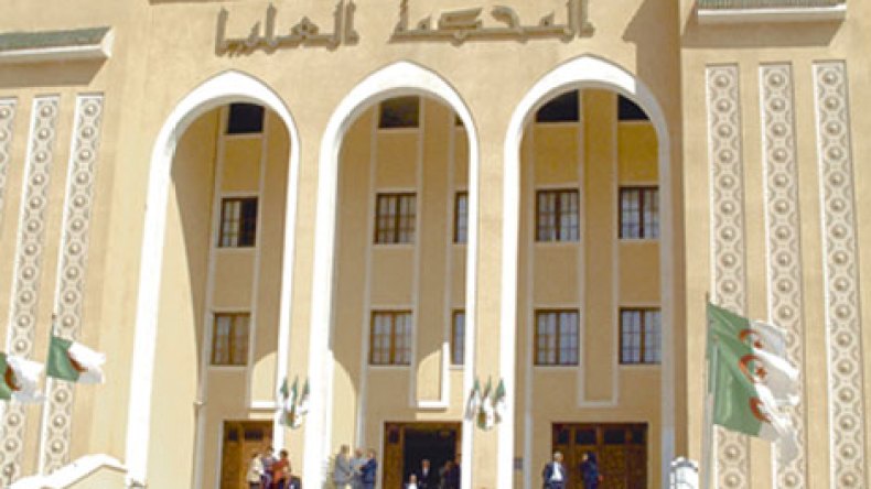تجميد حركة التغيير في السلكي القضائي والدبلوماسي