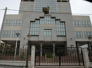 Algiers, Boumerdes courts sentence 500 people to death