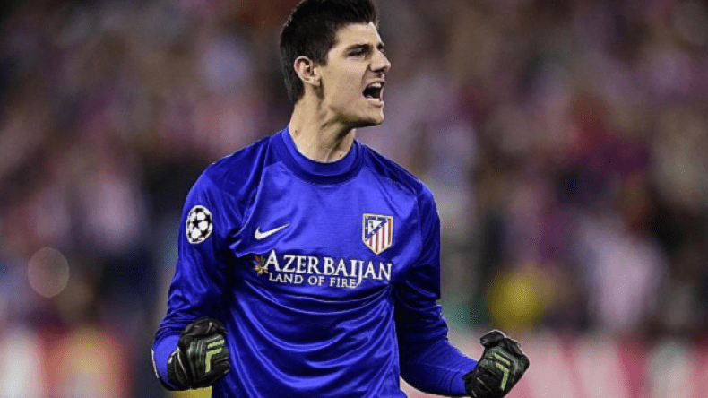 بلاتيني يحكم لصالح الحارس كورتوا.. نكاية في مورينيو