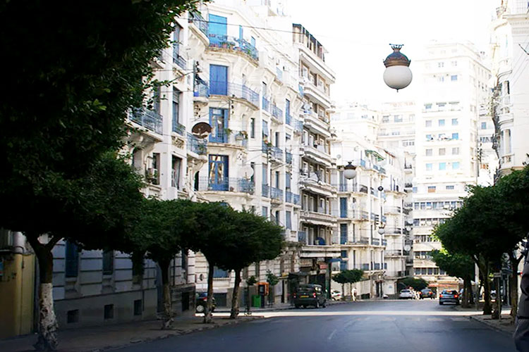 Adaptation des horaires de confinement de 20h00 à 05h00 pour 29 wilayas du pays