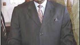 ناخبو زيمبابوي يبدأون التصويت في انتخابات رئاسية مهمة